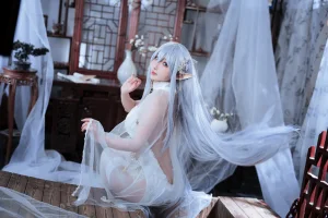 rioko凉凉子《阿尔比恩旗袍》主题写真：43张全套美图，含11个视频