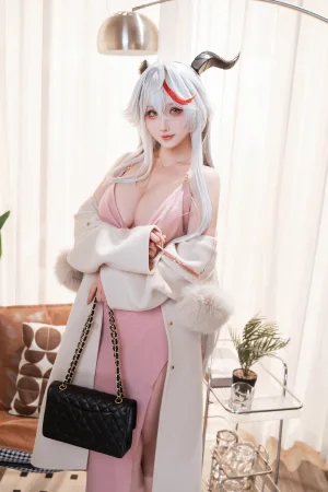 rioko凉凉子《埃吉尔居家》主题写真：31张全套美图