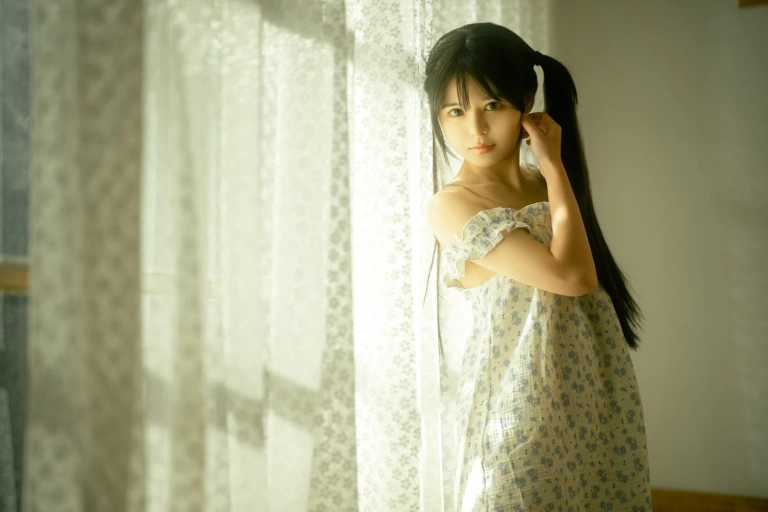 rua阮阮《小翠花》主题写真：24张全套美图
