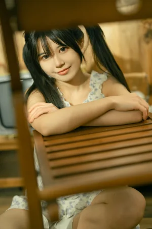 rua阮阮《小翠花》主题写真：24张全套美图