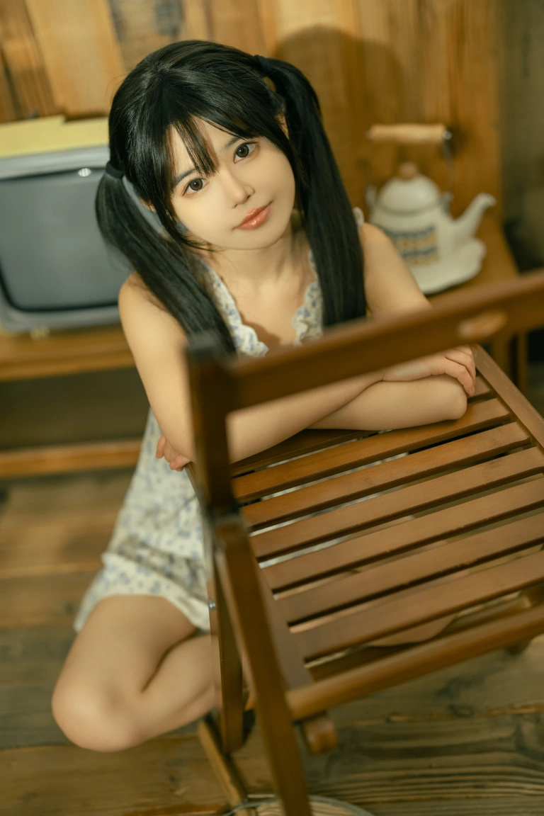 rua阮阮《小翠花》主题写真：24张全套美图