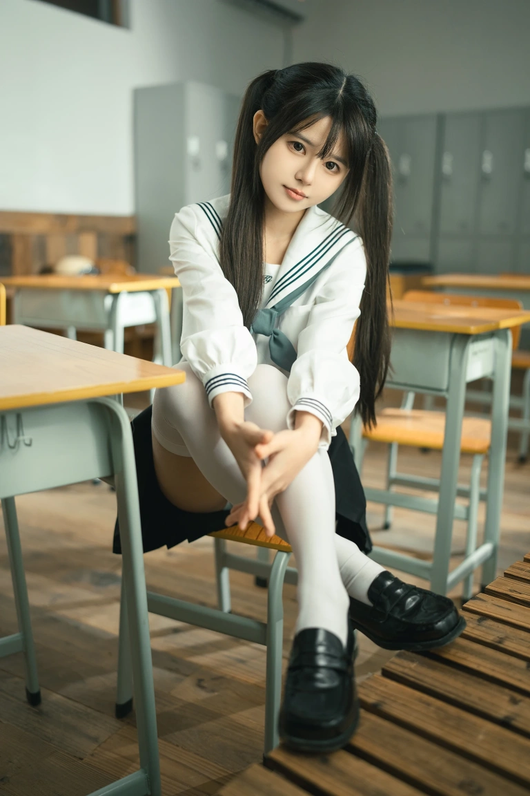 rua阮阮《授课中》主题写真：57张全套美图