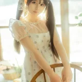 rua阮阮《花房 小裙子》主题写真：54张全套美图