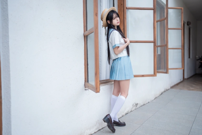 rua阮阮《雪糕》主题写真：40张全套美图