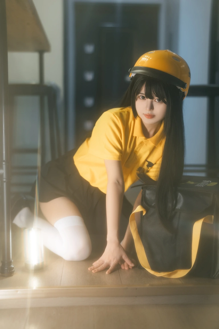 rua阮阮《外卖员》主题写真：40张全套美图