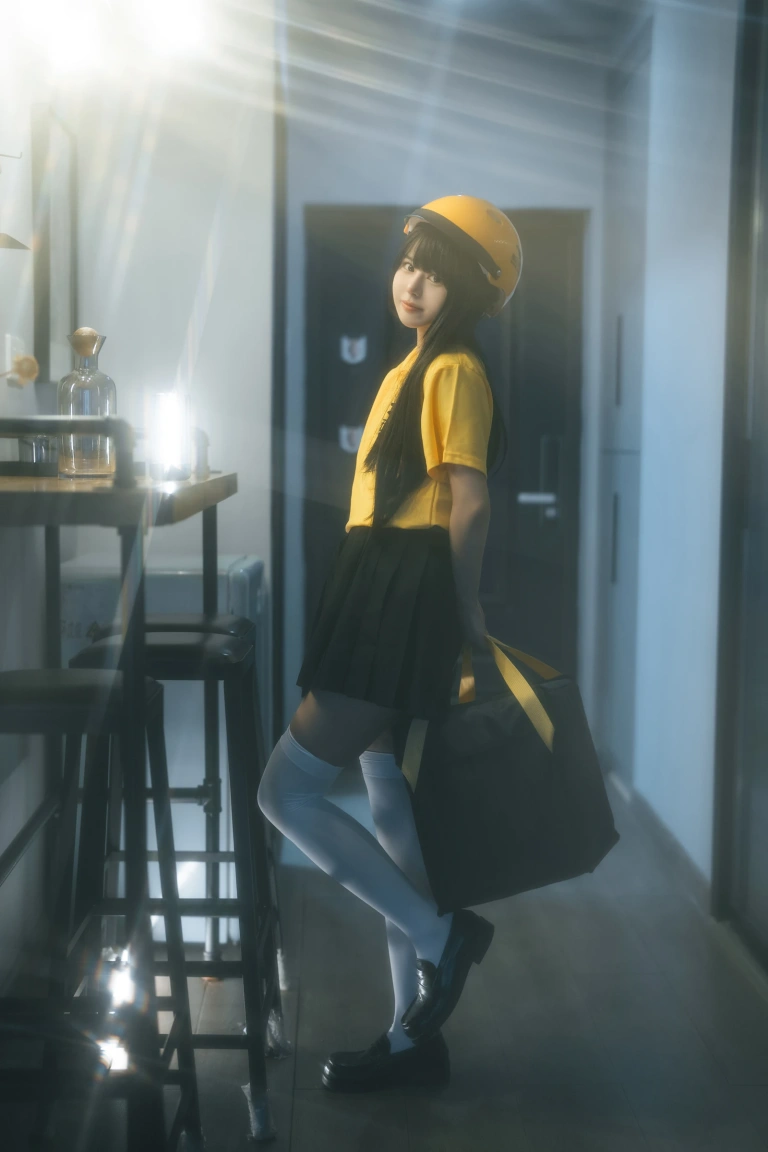rua阮阮《外卖员》主题写真：40张全套美图