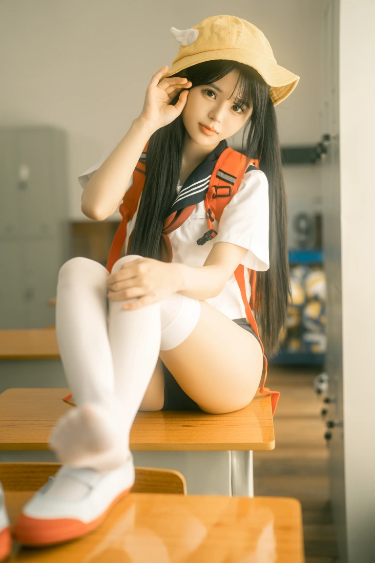 rua阮阮《小丸子》主题写真：88张全套美图