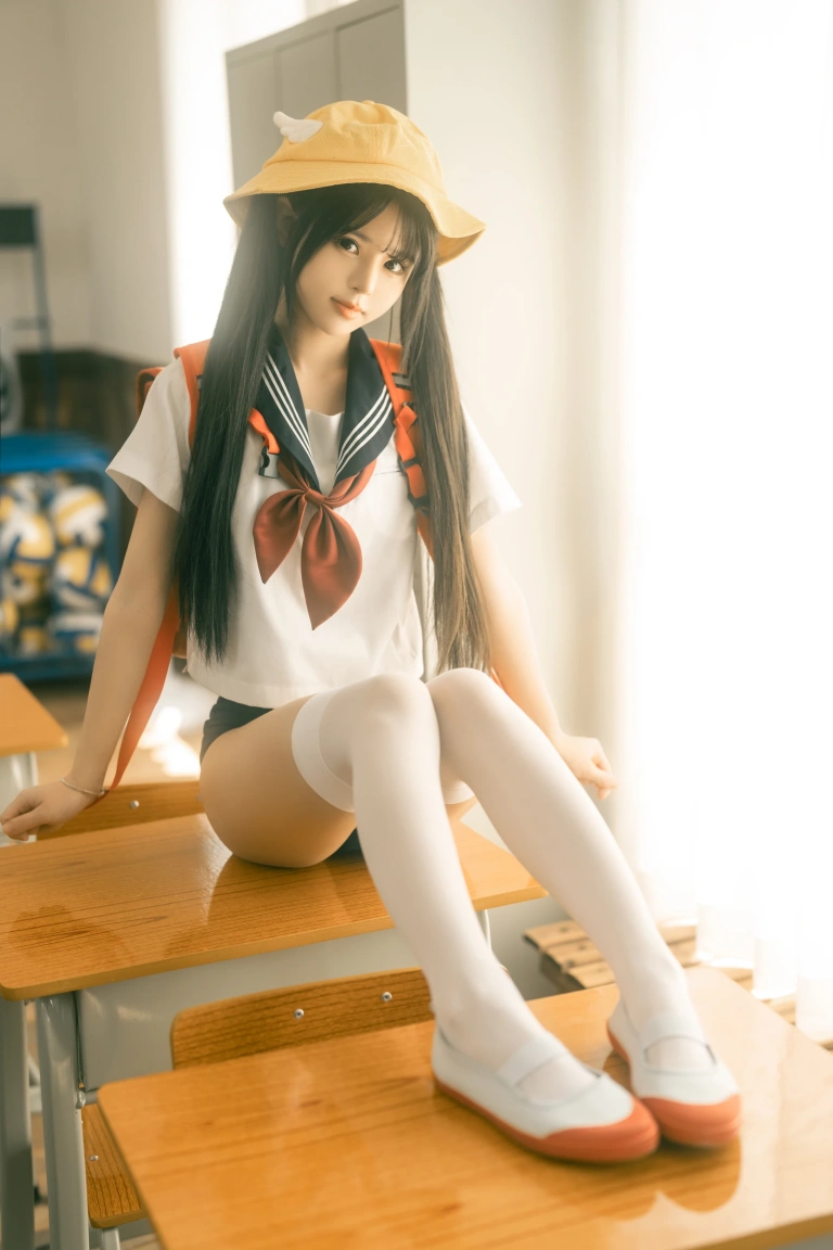 rua阮阮《小丸子》主题写真：88张全套美图