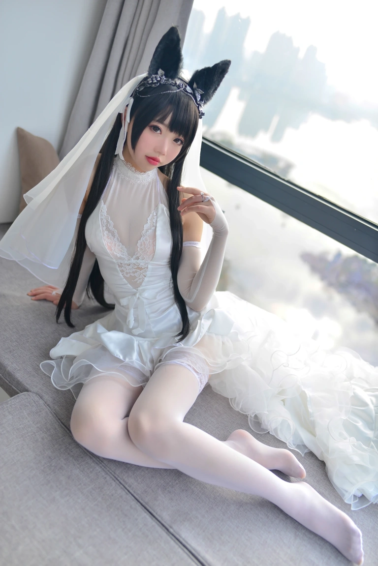 雪琪SAMA《爱宕婚纱》主题写真：38张全套美图
