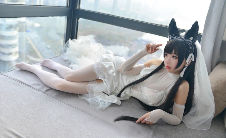 雪琪SAMA《爱宕婚纱》主题写真：38张全套美图