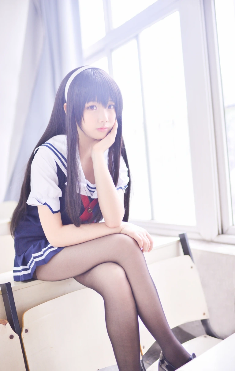 雪琪SAMA《路人女主的养成方法 霞之丘诗羽》主题写真：24张全套美图