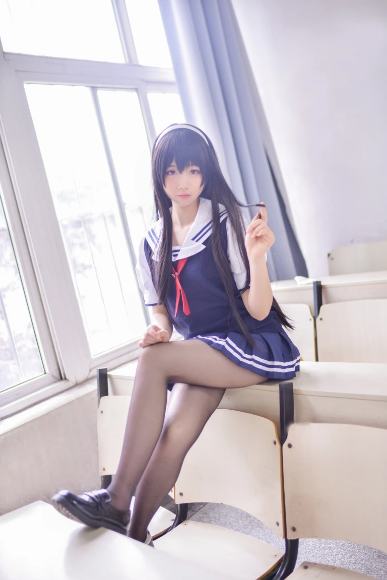 雪琪SAMA《路人女主的养成方法 霞之丘诗羽》主题写真：24张全套美图