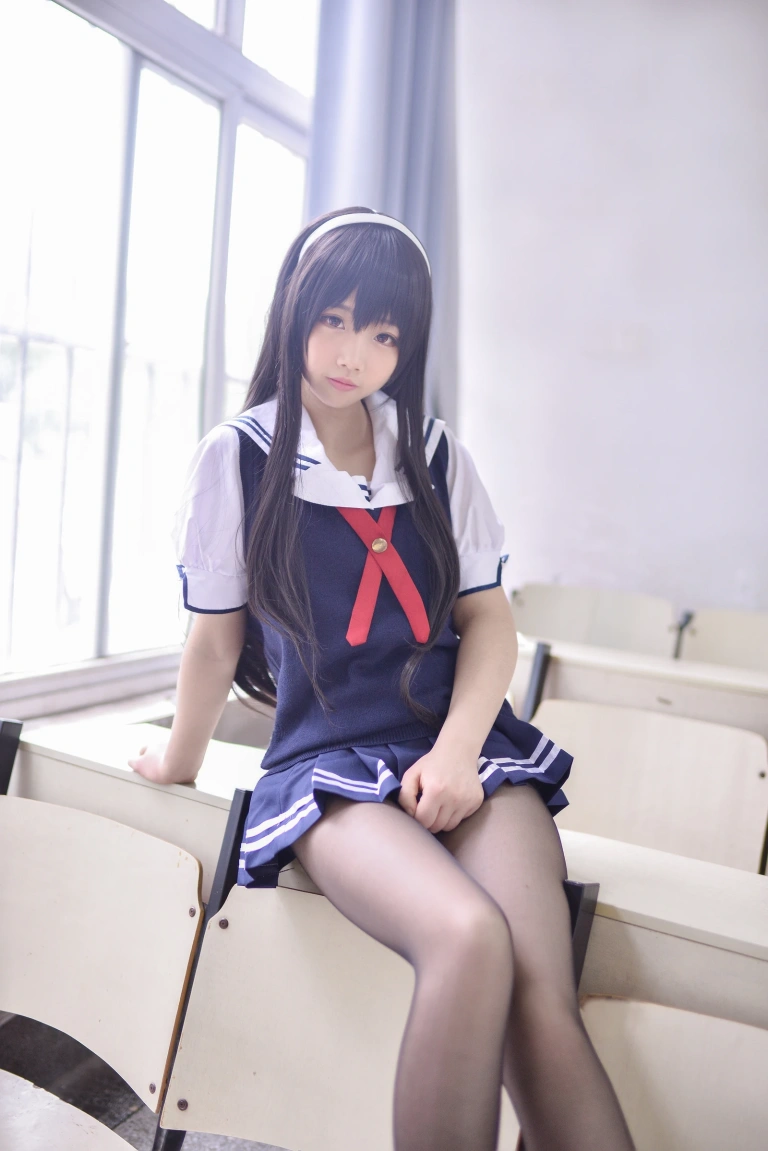 雪琪SAMA《路人女主的养成方法 霞之丘诗羽》主题写真：24张全套美图