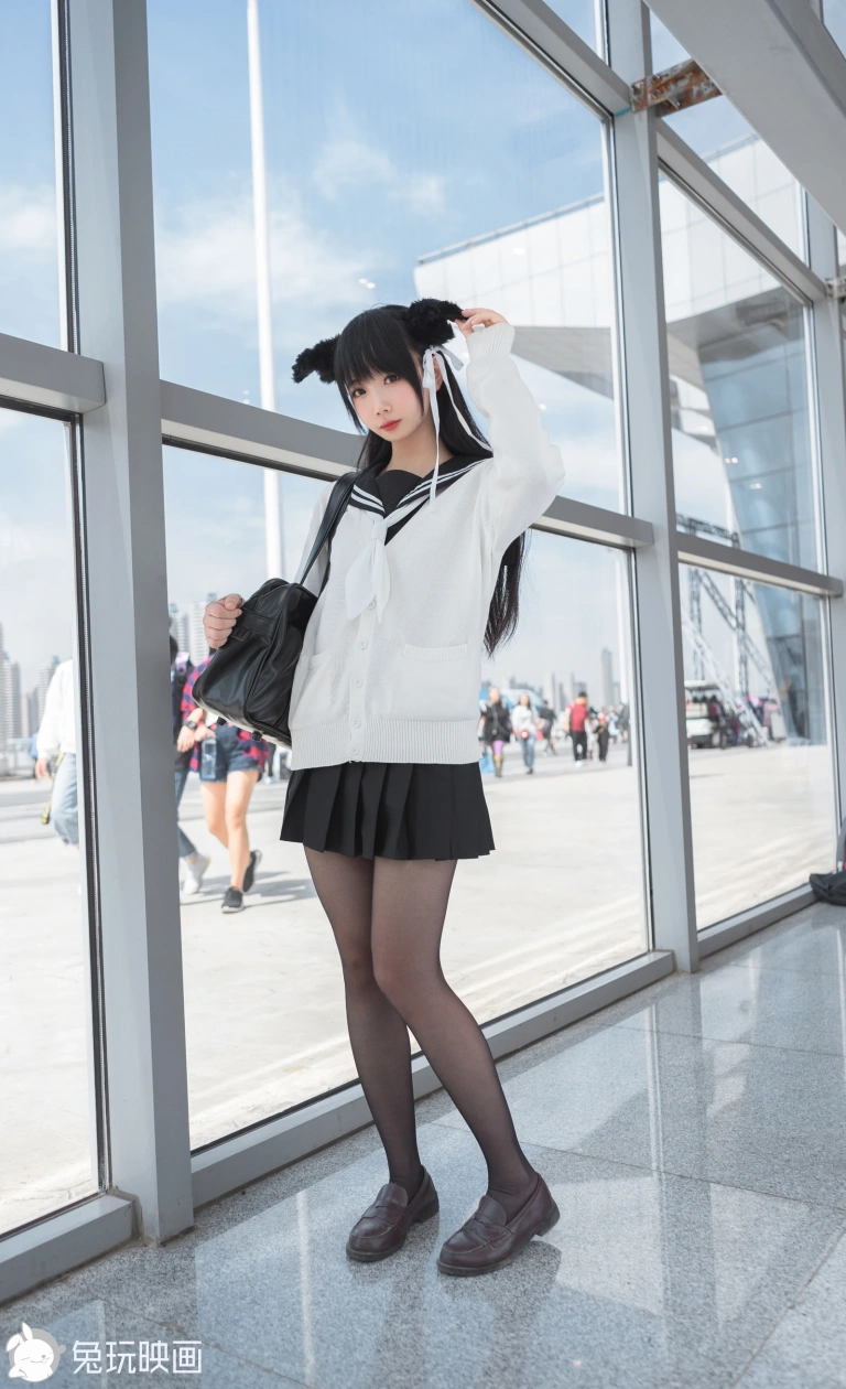 雪琪SAMA《漫展上的小姐姐》主题写真：41张全套美图