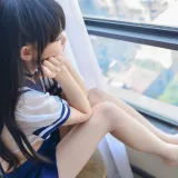 雪琪SAMA《透明JK》主题写真：20张全套美图