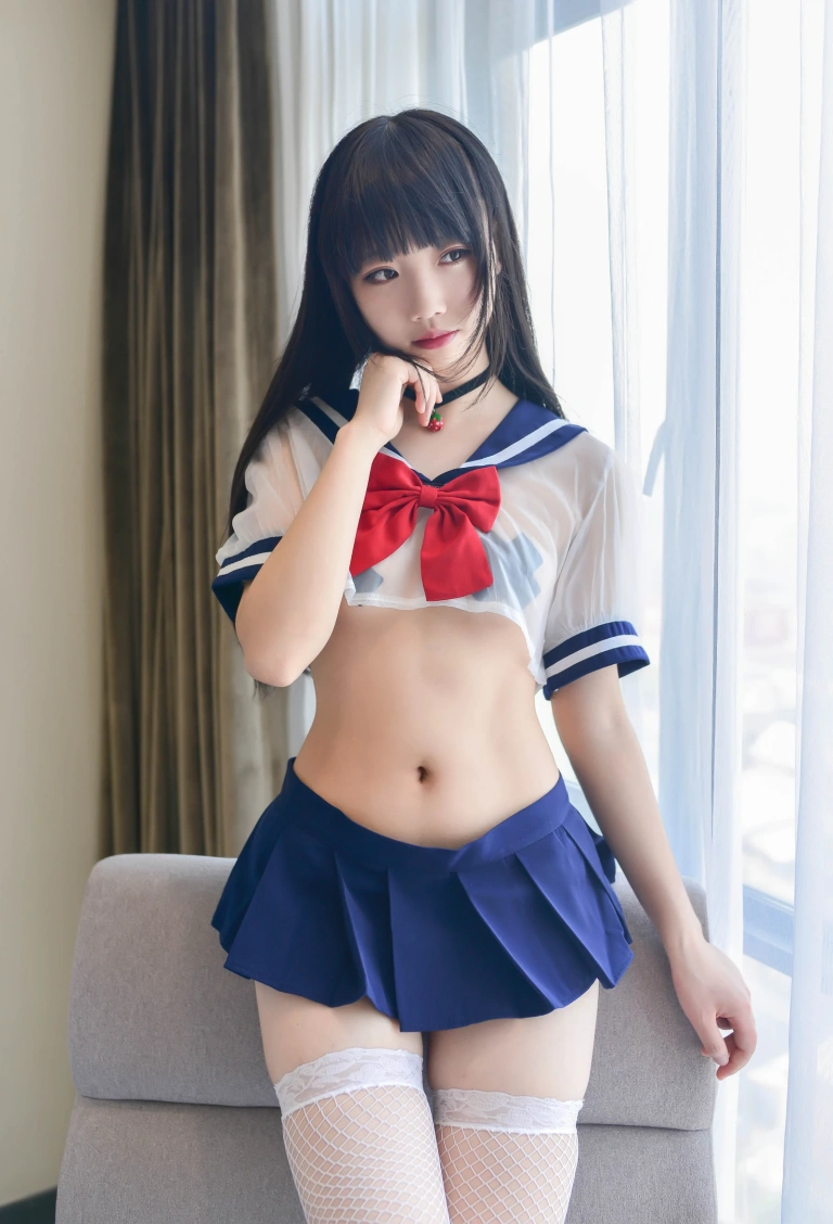 雪琪SAMA《透明JK》主题写真：20张全套美图
