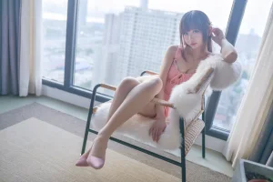 雪琪SAMA《粉色连衣裙》主题写真：42张全套美图