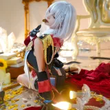 Seya-狮砸《崩坏：星穹铁道 托帕》主题写真：9张全套美图