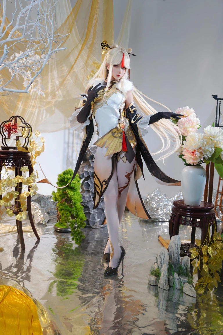 Seya-狮砸《原神 凝光》主题写真：9张全套美图