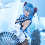 Seya-狮砸《甘雨青花瓷》主题写真：12张全套美图