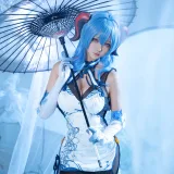 Seya-狮砸《甘雨青花瓷》主题写真：12张全套美图