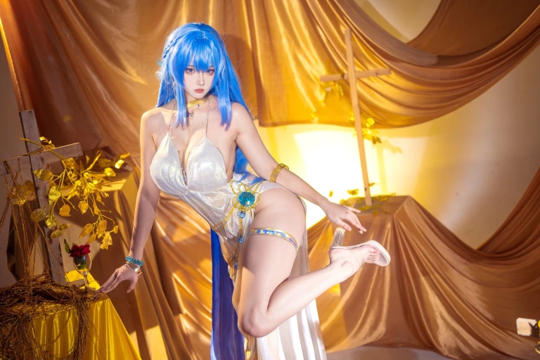 Seya-狮砸《NIKKE 胜利女神 海伦》主题写真：12张全套美图
