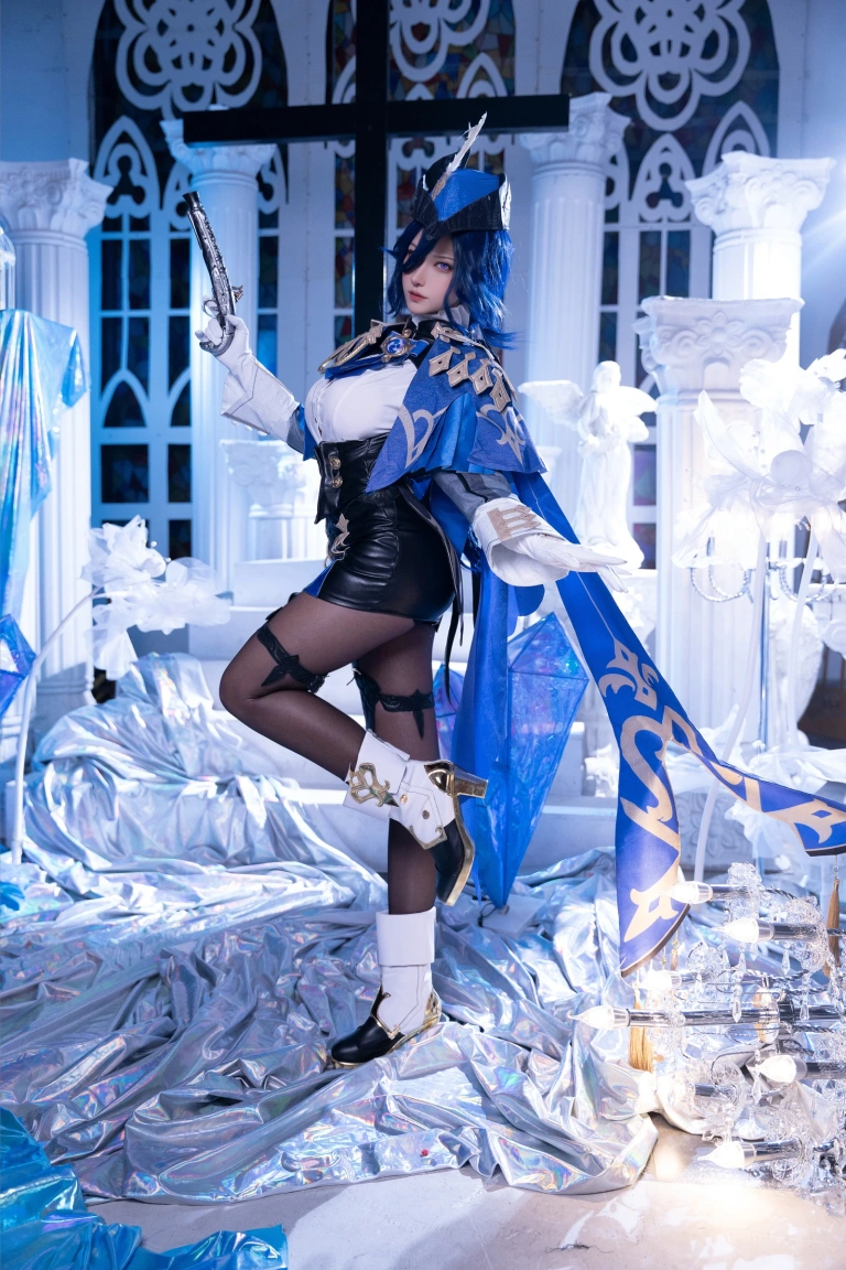 Seya-狮砸《原神 克洛琳德》主题写真：9张全套美图