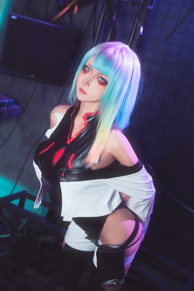 Seya-狮砸《赛博朋克：边缘行者 Lucy》主题写真：8张全套美图