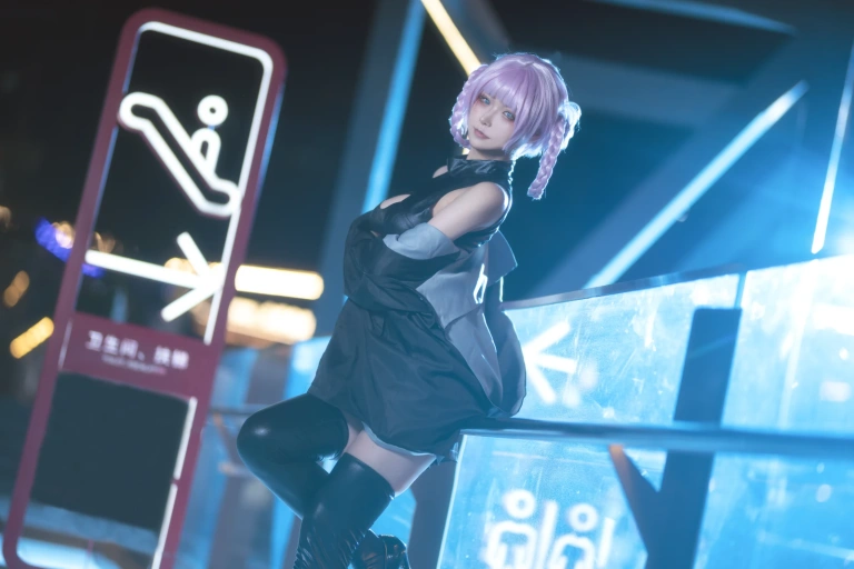 Seya-狮砸《彻夜之歌 七草荠》主题写真：7张全套美图