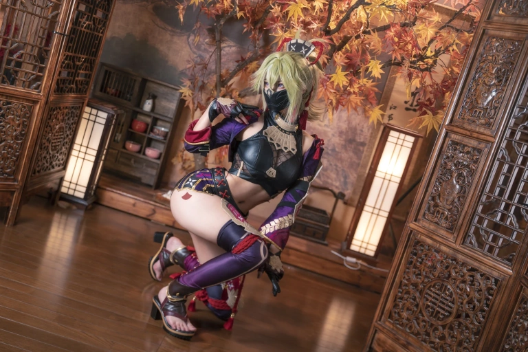Seya-狮砸《原神 久岐忍》主题写真：6张全套美图
