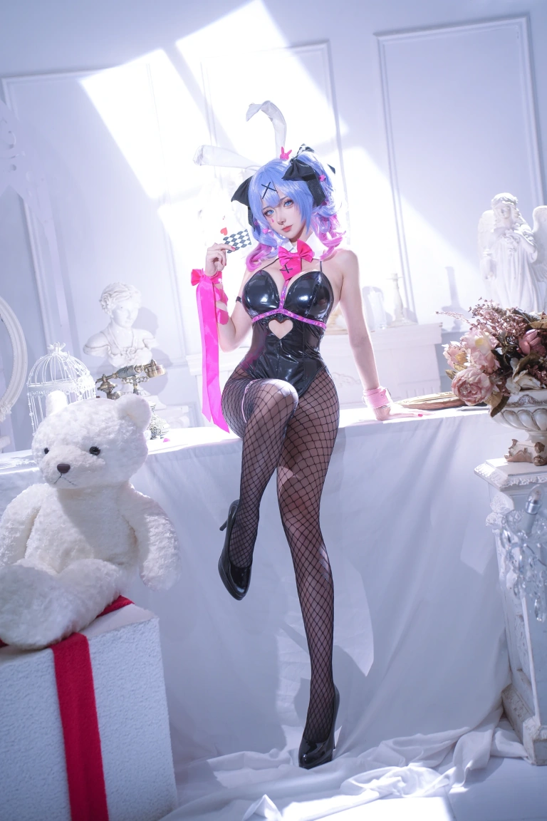 Seya-狮砸《VOCALOID 初音兔女郎》主题写真：12张全套美图