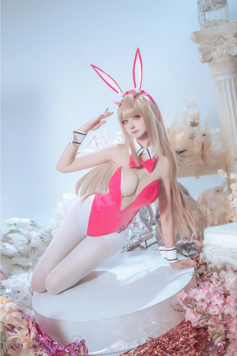 Seya-狮砸《毒蛇兔女郎》主题写真：12张全套美图