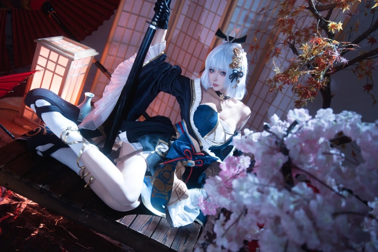 Seya-狮砸《原神 神里绫华·霜刃》主题写真：12张全套美图