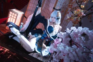 Seya-狮砸《原神 神里绫华·霜刃》主题写真：12张全套美图