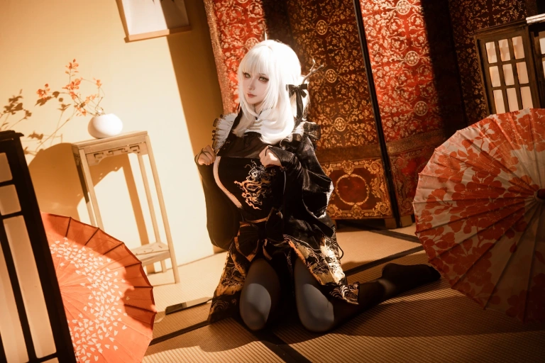 Seya-狮砸《Nikke胜利女神 布兰儿和服》主题写真：12张全套美图