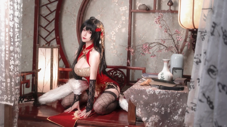 Seya-狮砸《碧蓝航线 大凤旗袍》主题写真：14张全套美图