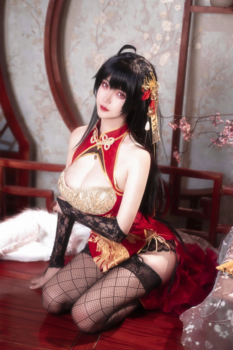 Seya-狮砸《碧蓝航线 大凤旗袍》主题写真：14张全套美图