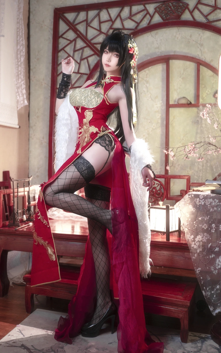 Seya-狮砸《碧蓝航线 大凤旗袍》主题写真：14张全套美图