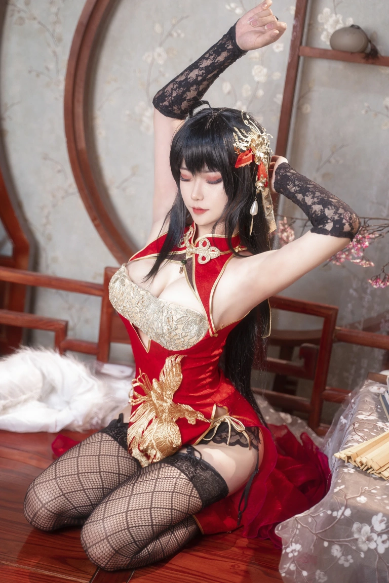 Seya-狮砸《碧蓝航线 大凤旗袍》主题写真：14张全套美图