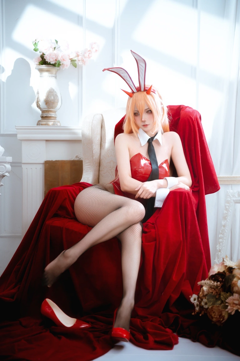 Seya-狮砸《帕瓦玛奇玛兔女郎》主题写真：12张全套美图