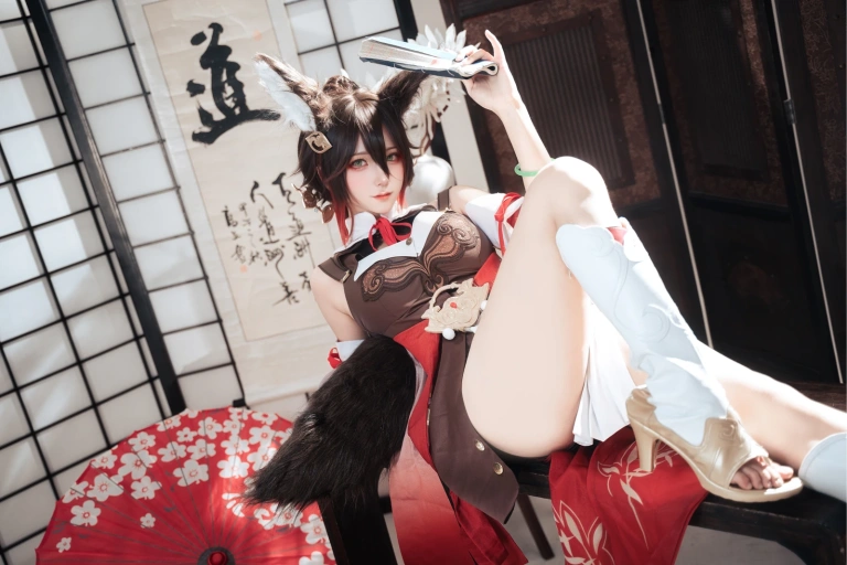 Seya-狮砸《崩坏·星穹铁道 停云》主题写真：12张全套美图