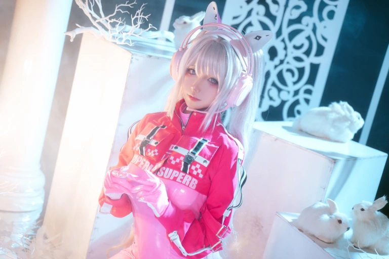 Seya-狮砸《Nikke胜利女神 爱丽丝原皮》主题写真：12张全套美图