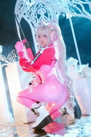 Seya-狮砸《Nikke胜利女神 爱丽丝原皮》主题写真：12张全套美图