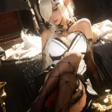 Seya-狮砸《碧蓝航线 尾张魔王》主题写真：12张全套美图