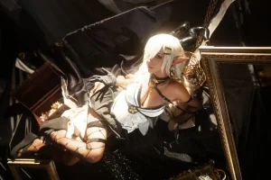 Seya-狮砸《碧蓝航线 尾张魔王》主题写真：12张全套美图