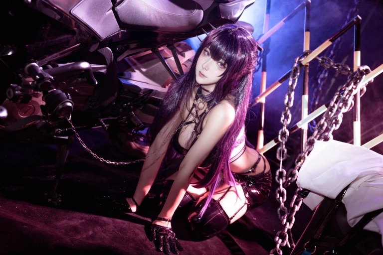 Seya-狮砸《Nikke：胜利女神 米哈拉》主题写真：12张全套美图