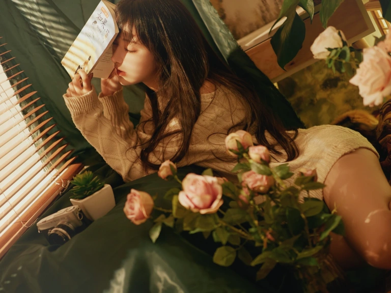 Shika小鹿鹿《20万粉丝福利》主题写真：23张全套美图