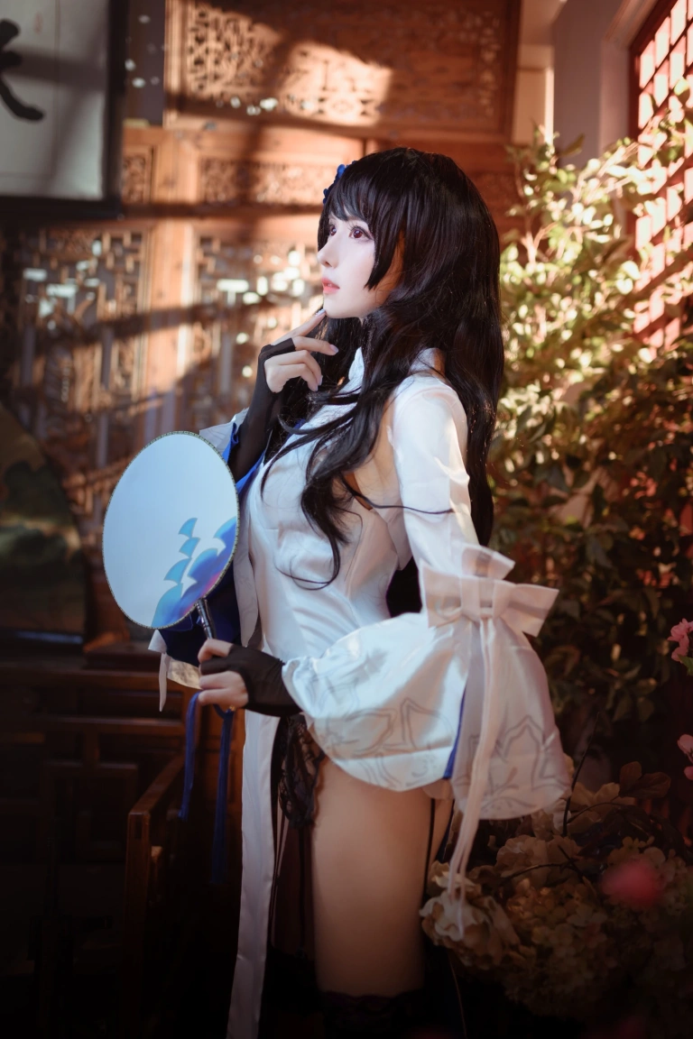 Shika小鹿鹿《95玉玲珑》主题写真：9张全套美图