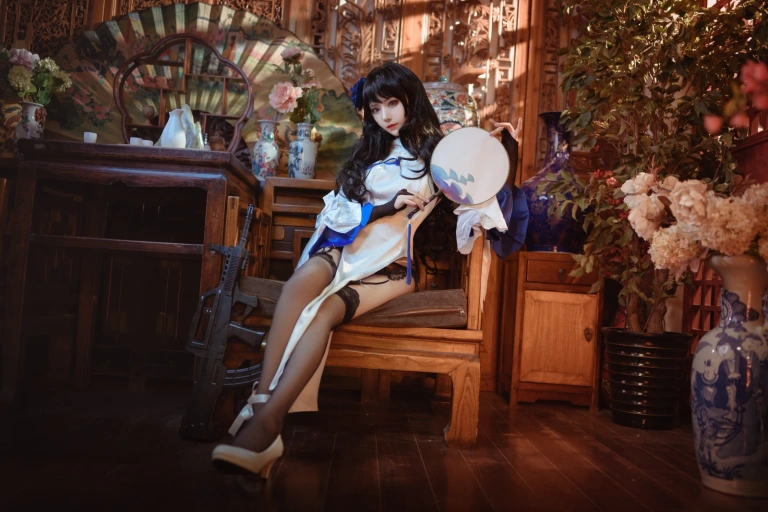Shika小鹿鹿《95玉玲珑》主题写真：9张全套美图
