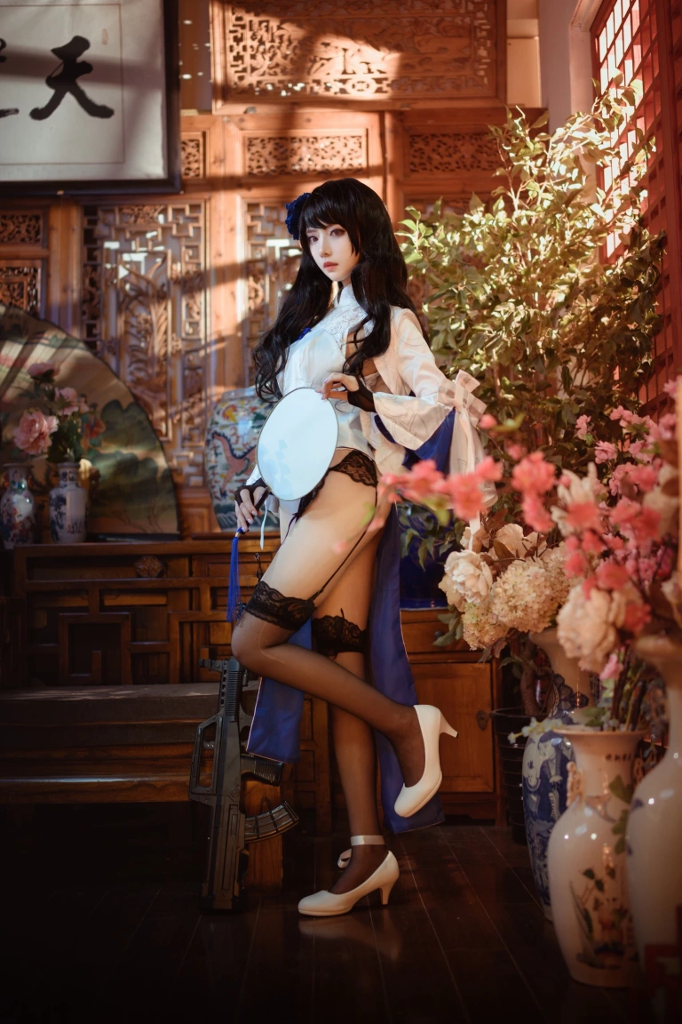 Shika小鹿鹿《95玉玲珑》主题写真：9张全套美图